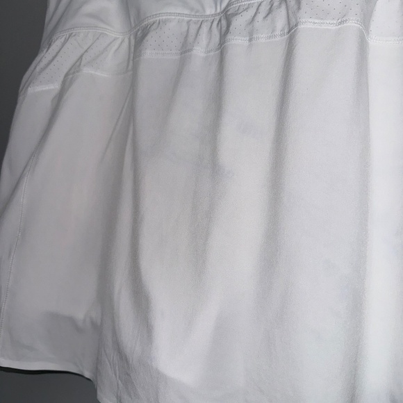 EUC Athleta Run With It Skort White Size 2X - Picture 4 of 9